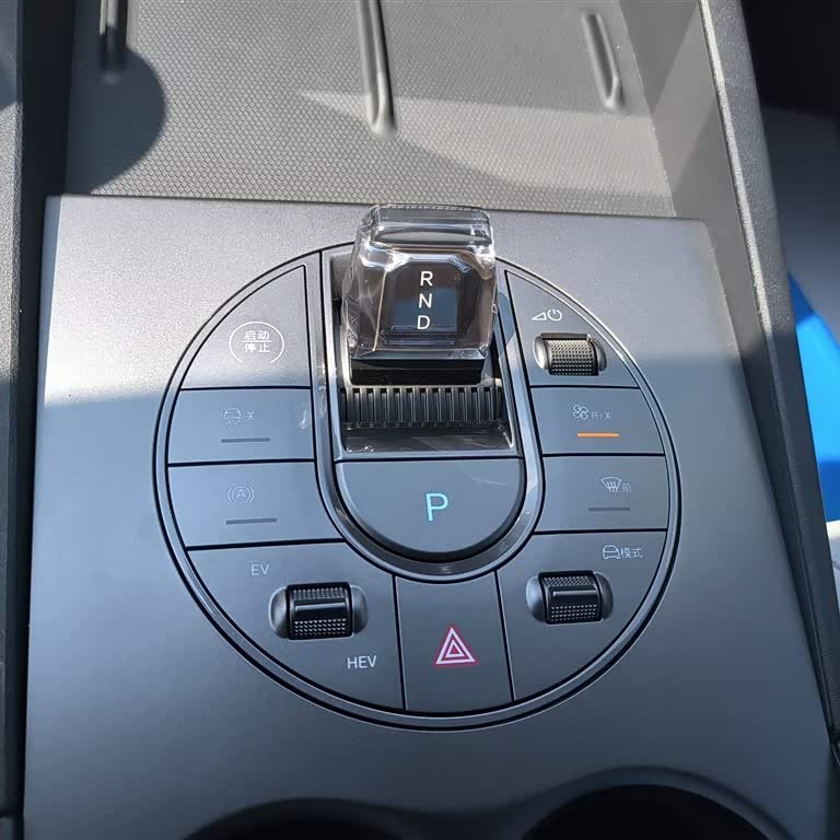Haibao 06 New Energy 2024 DM-i 80KM Luxury Edition Haibao 06 New Energy 2024 DM-i 80KM Luxury Edition
