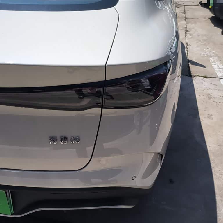 Haibao 06 New Energy 2024 DM-i 80KM Luxury Edition Haibao 06 New Energy 2024 DM-i 80KM Luxury Edition