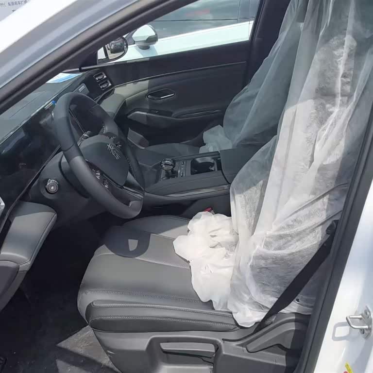 Qin L 2024 DM-i 80KM Leading Edition Qin L 2024 DM-i 80KM Leading Edition