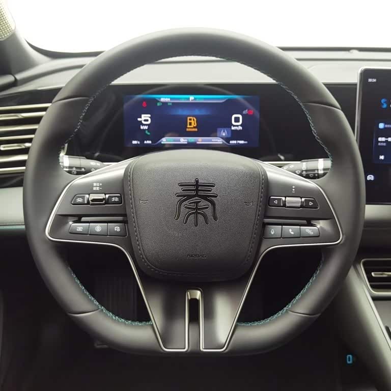 Qin L 2024 DM-i 120KM Beyond Edition Qin L 2024 DM-i 120KM Beyond Edition