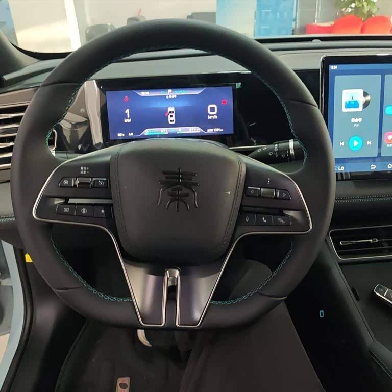 Qin L 2024 DM-i 120KM Leading Edition Qin L 2024 DM-i 120KM Leading Edition