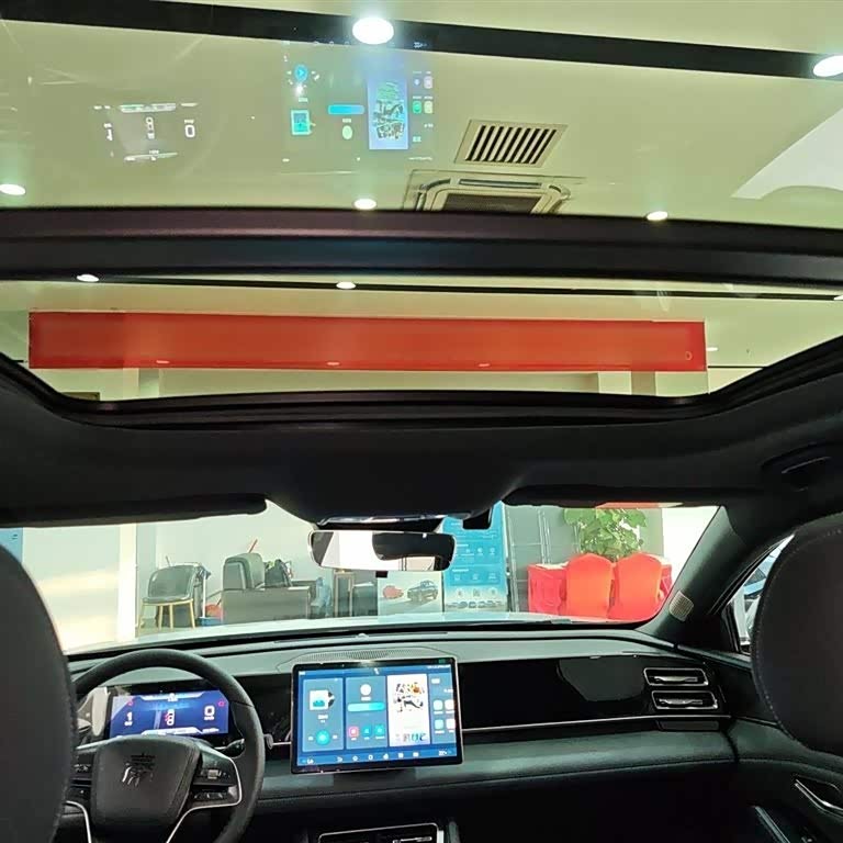 Qin L 2024 DM-i 120KM Leading Edition Qin L 2024 DM-i 120KM Leading Edition