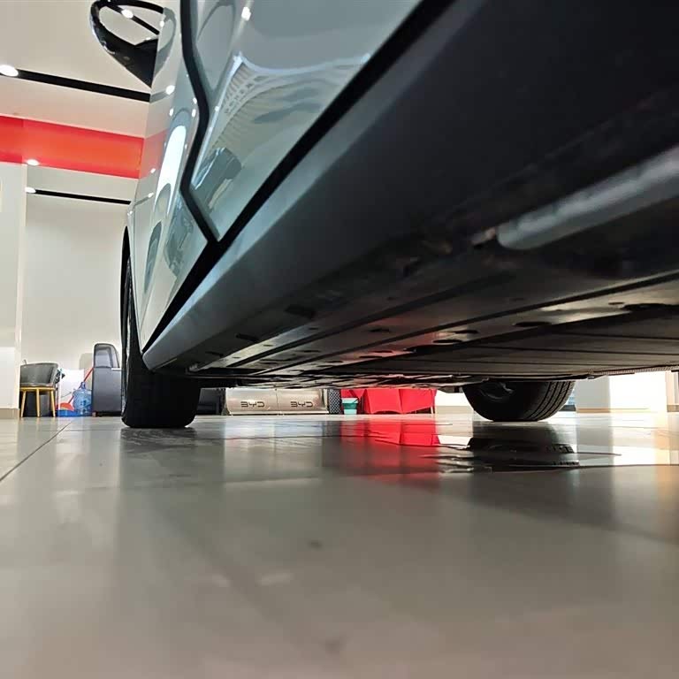 Qin L 2024 DM-i 120KM Leading Edition Qin L 2024 DM-i 120KM Leading Edition