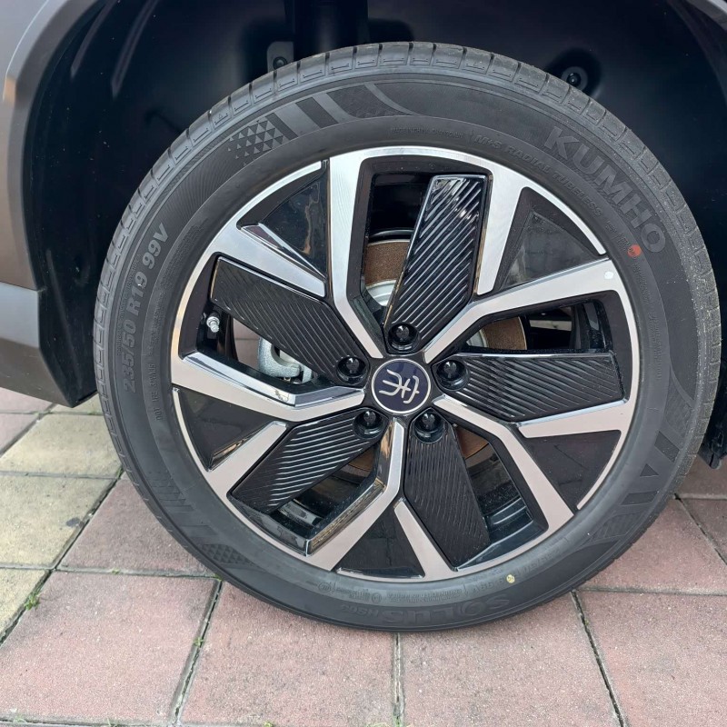 Song L DM-i 2024 model 160km surpassing model Song L DM-i 2024 model 160km surpassing model
