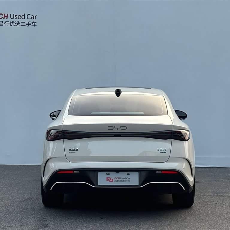 Haibao 06 New Energy 2025 DM-i Intelligent Driving Edition 80KM Premium Edition Haibao 06 New Energy 2025 DM-i Intelligent Driving Edition 80KM Premium Edition