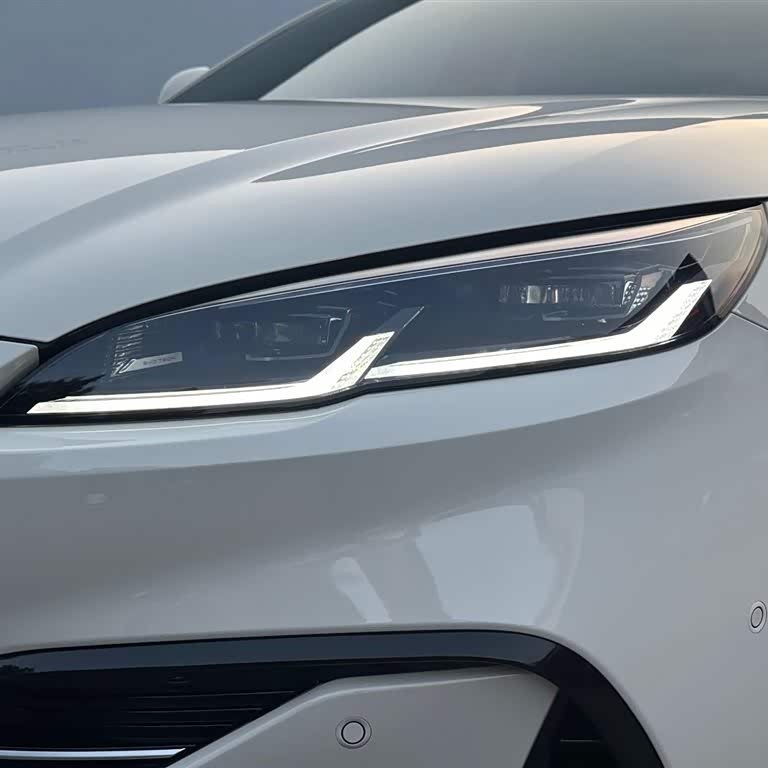 Haibao 06 New Energy 2025 DM-i Intelligent Driving Edition 80KM Premium Edition Haibao 06 New Energy 2025 DM-i Intelligent Driving Edition 80KM Premium Edition