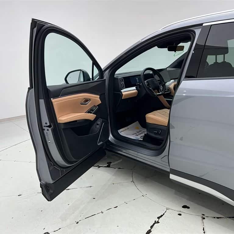Song L DM-i 2024 model 112km surpassing model Song L DM-i 2024 model 112km surpassing model