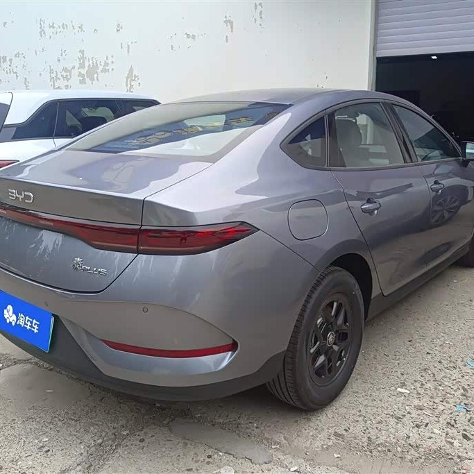 Qin PLUS 2025 DM-i Intelligent Driving Edition 55KM Leading Edition Qin PLUS 2025 DM-i Intelligent Driving Edition 55KM Leading Edition