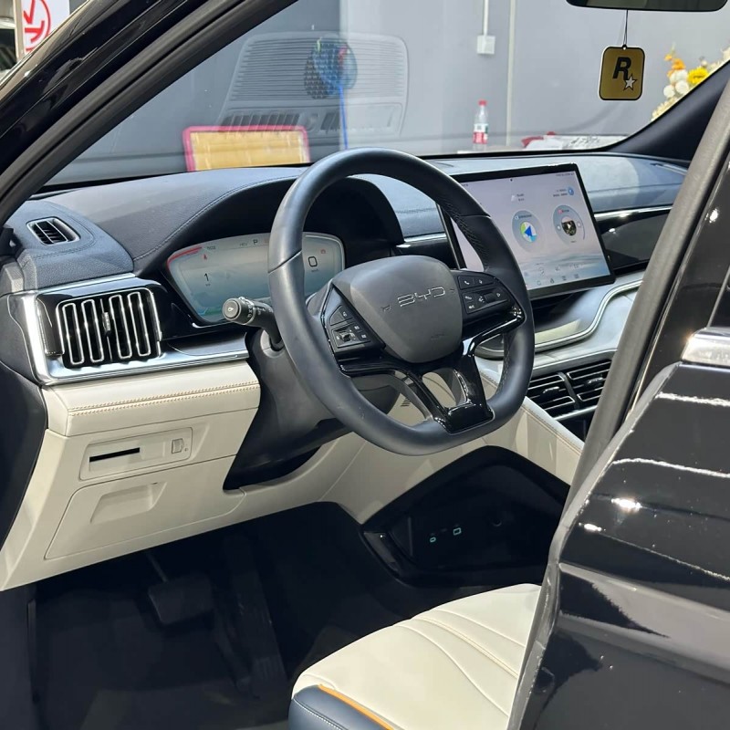 Song PLUS New Energy 2024 Honor Edition DM-i 71km Luxury Model Song PLUS New Energy 2024 Honor Edition DM-i 71km Luxury Model