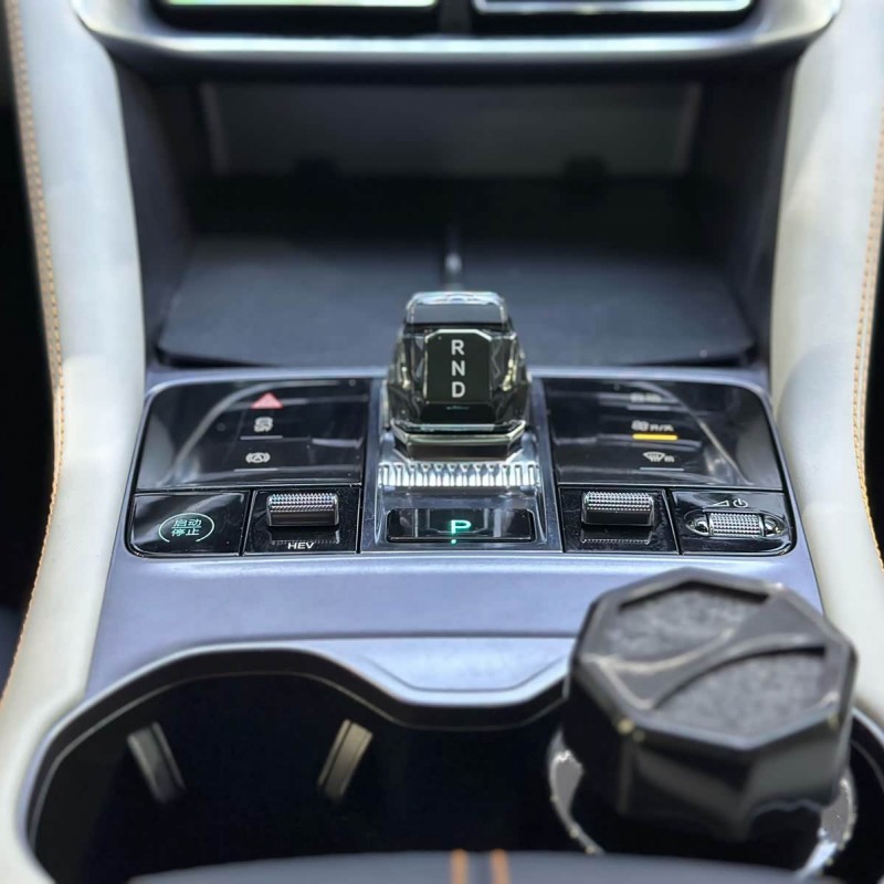 Song PLUS New Energy 2024 Honor Edition DM-i 71km Luxury Model Song PLUS New Energy 2024 Honor Edition DM-i 71km Luxury Model