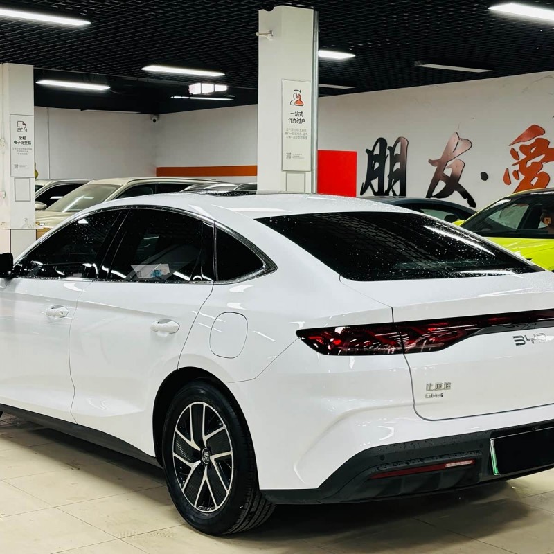 Qin L 2024 DM-i 120KM Beyond Edition Qin L 2024 DM-i 120KM Beyond Edition