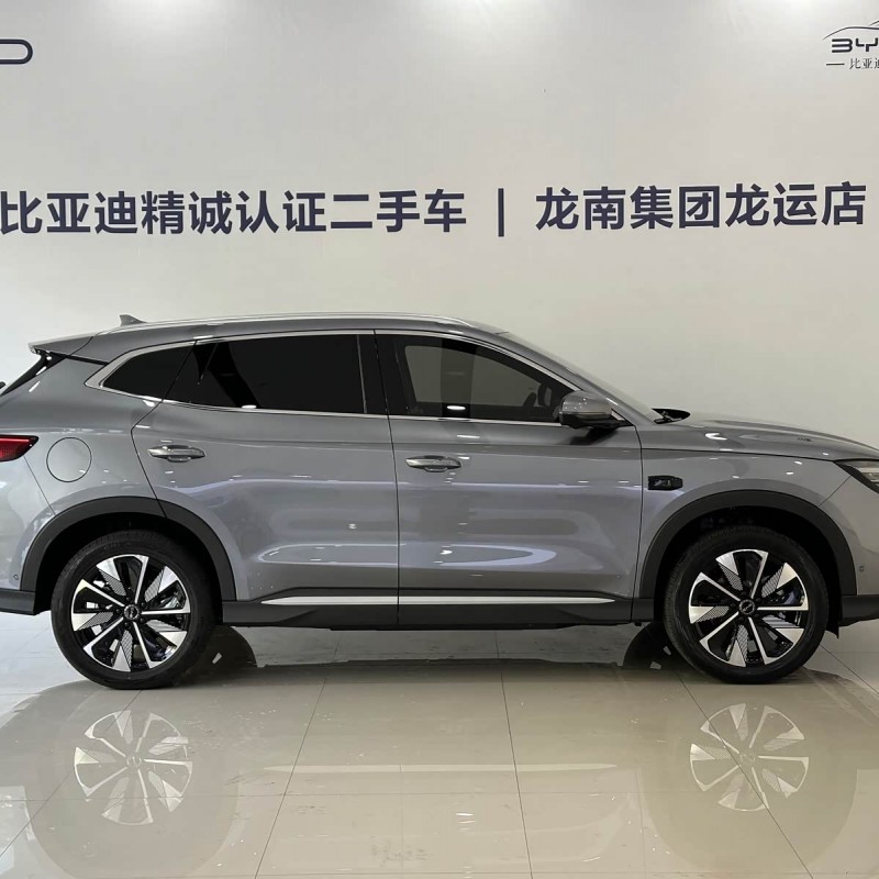 Song PLUS New Energy 2025 EV Smart Driving Edition 520km Luxury Model Song PLUS New Energy 2025 EV Smart Driving Edition 520km Luxury Model