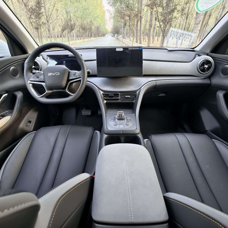 Sea Lion 05 DM-i 2025 DM-i 75KM Premium Edition Sea Lion 05 DM-i 2025 DM-i 75KM Premium Edition