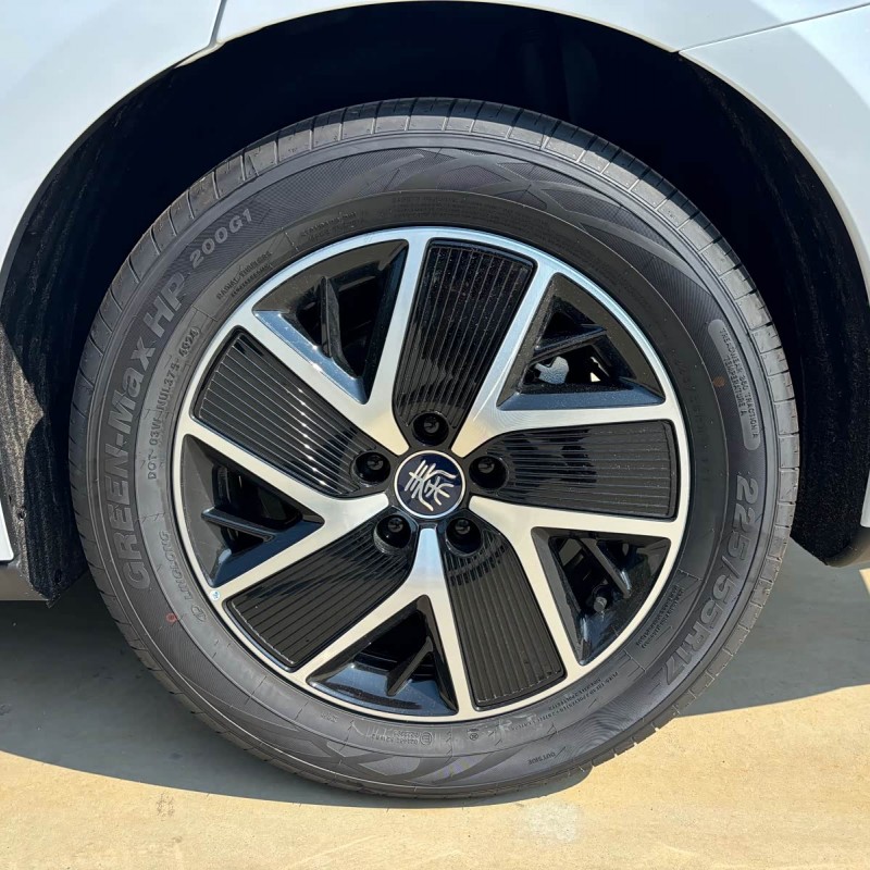 Qin L 2024 DM-i 120KM Leading Edition Qin L 2024 DM-i 120KM Leading Edition