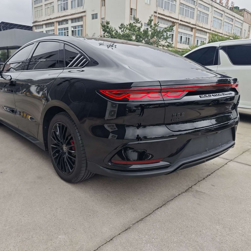 Han 2024 DM-i Honor Edition 121KM Premium Edition Han 2024 DM-i Honor Edition 121KM Premium Edition