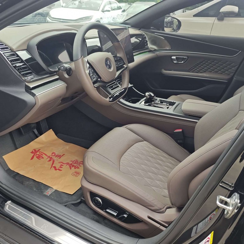 Han 2024 DM-i Honor Edition 121KM Premium Edition Han 2024 DM-i Honor Edition 121KM Premium Edition