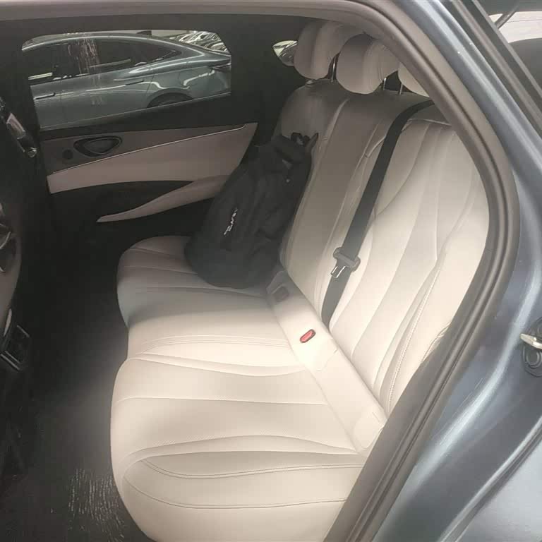 Haibao 06 New Energy 2024 DM-i 80KM Premium Edition Haibao 06 New Energy 2024 DM-i 80KM Premium Edition