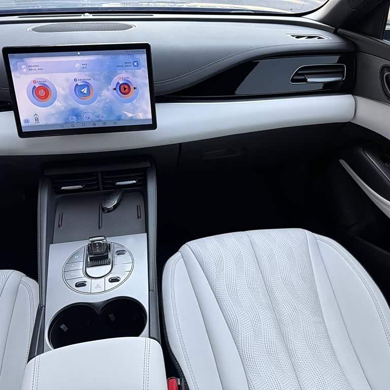 Haibao 06 New Energy 2024 DM-i 120KM Premium Edition Haibao 06 New Energy 2024 DM-i 120KM Premium Edition