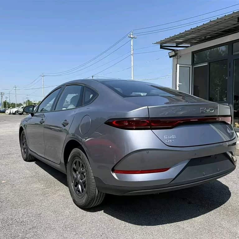 Qin PLUS 2025 DM-i Intelligent Driving Edition 55KM Leading Edition Qin PLUS 2025 DM-i Intelligent Driving Edition 55KM Leading Edition