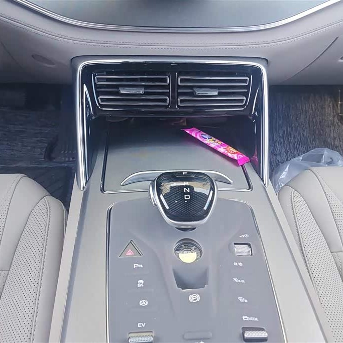 Tang New Energy 2025 DM-i Intelligent Driving Edition 115KM Premium Edition Tang New Energy 2025 DM-i Intelligent Driving Edition 115KM Premium Edition