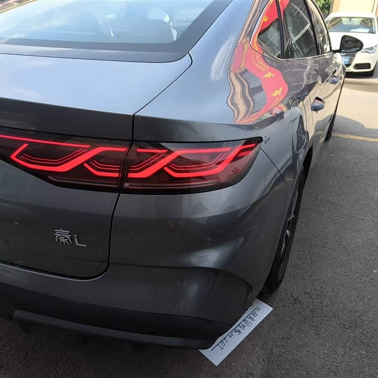 Qin L 2024 DM-i 120KM Leading Edition Qin L 2024 DM-i 120KM Leading Edition