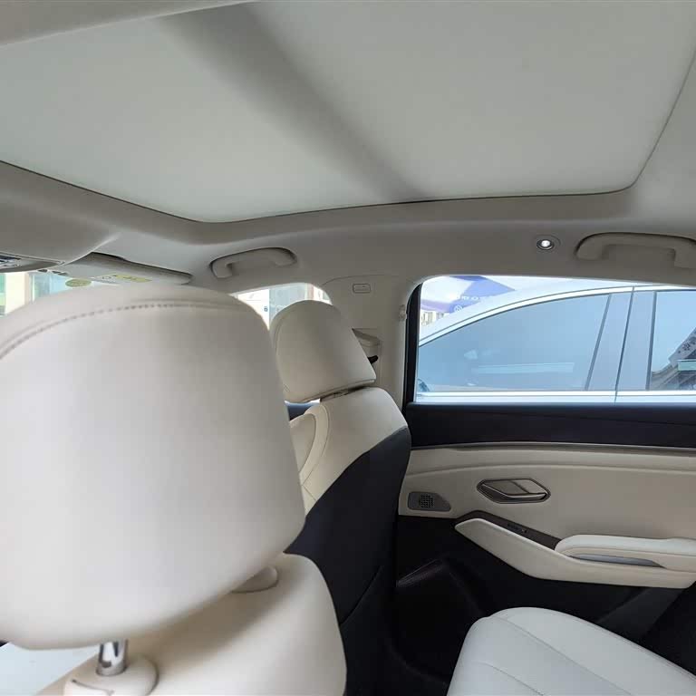 Qin L 2024 DM-i 120KM Leading Edition Qin L 2024 DM-i 120KM Leading Edition