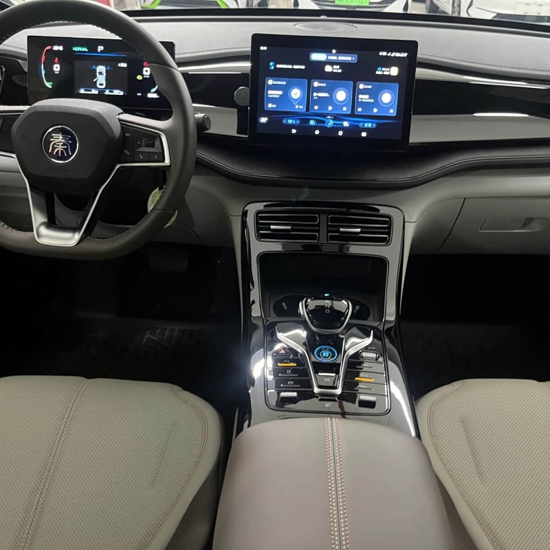 Qin PLUS 2024 Honor Edition DM-i 55KM Leading Edition Qin PLUS 2024 Honor Edition DM-i 55KM Leading Edition