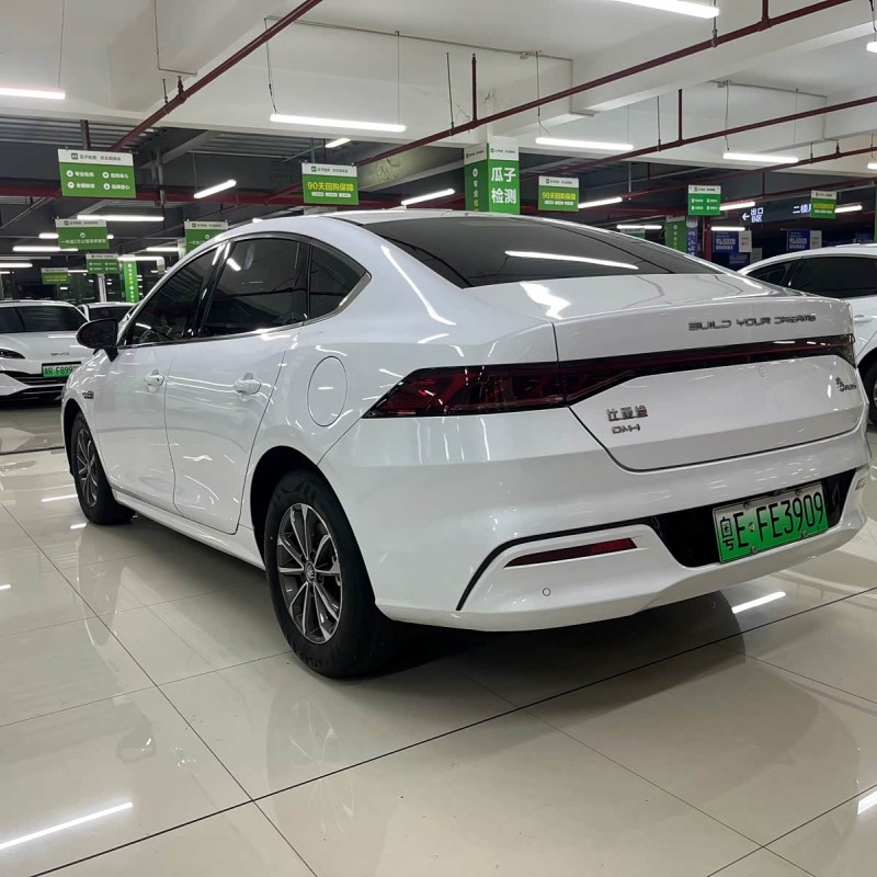 Qin PLUS 2024 Honor Edition DM-i 55KM Leading Edition Qin PLUS 2024 Honor Edition DM-i 55KM Leading Edition