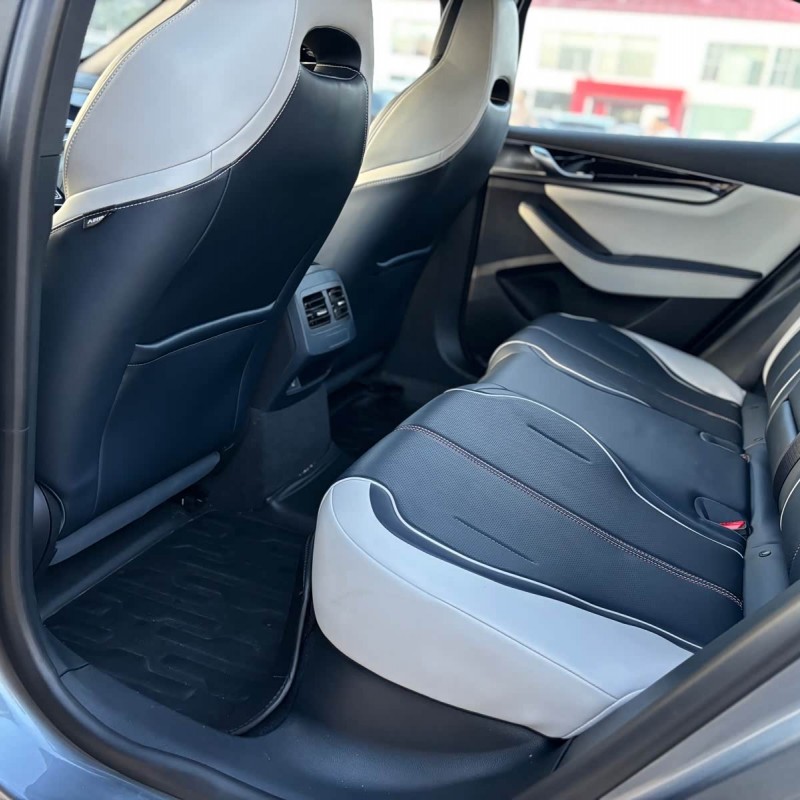 Qin PLUS 2023 Champion Edition DM-i 120KM Excellence Edition Qin PLUS 2023 Champion Edition DM-i 120KM Excellence Edition