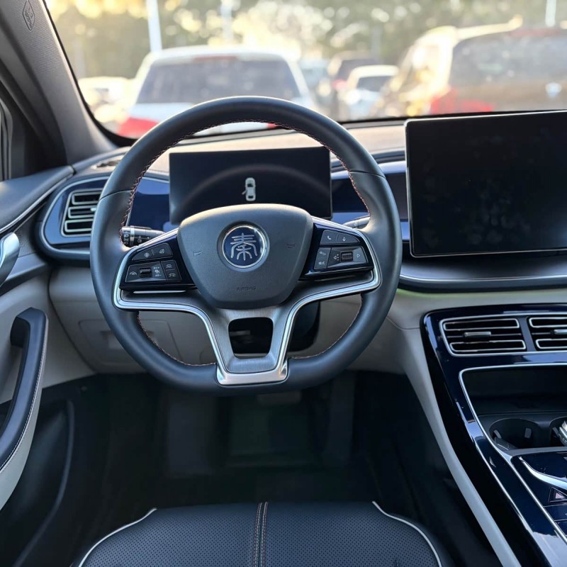 Qin PLUS 2023 Champion Edition DM-i 120KM Excellence Edition Qin PLUS 2023 Champion Edition DM-i 120KM Excellence Edition
