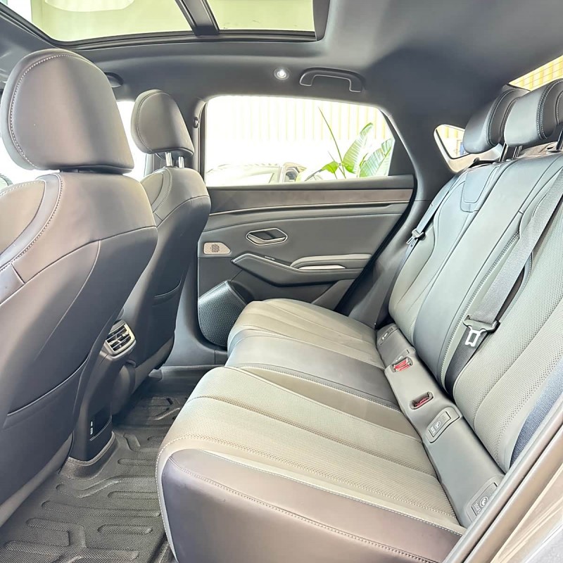 Qin L 2025 DM-i Intelligent Driving Edition 120KM Leading Model Qin L 2025 DM-i Intelligent Driving Edition 120KM Leading Model