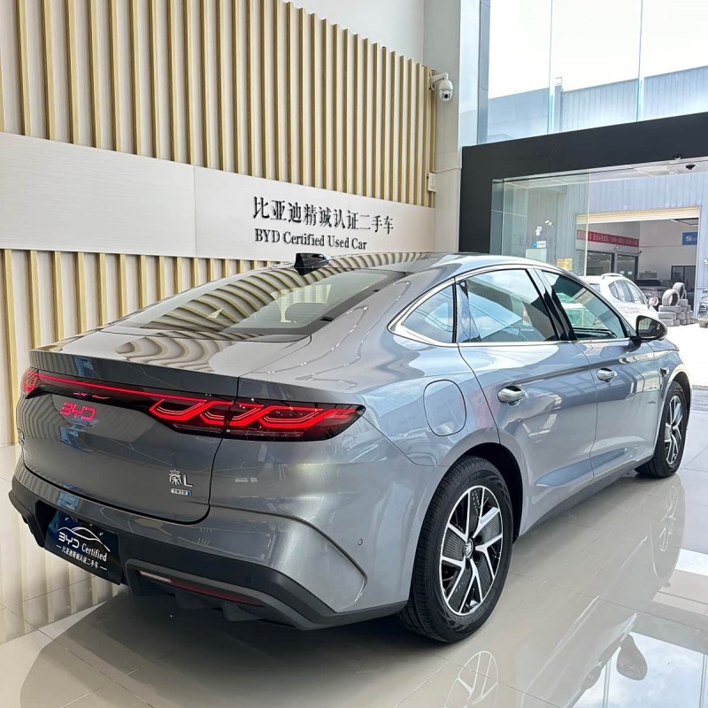 Qin L 2025 DM-i Intelligent Driving Edition 120KM Leading Model Qin L 2025 DM-i Intelligent Driving Edition 120KM Leading Model