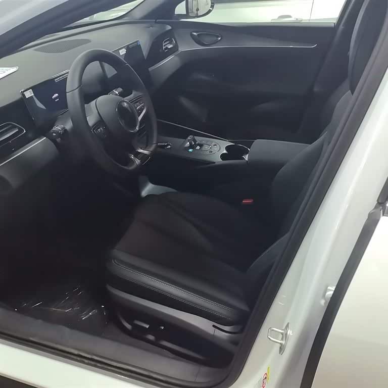 Haibao 06 New Energy 2024 DM-i 80KM Premium Edition Haibao 06 New Energy 2024 DM-i 80KM Premium Edition