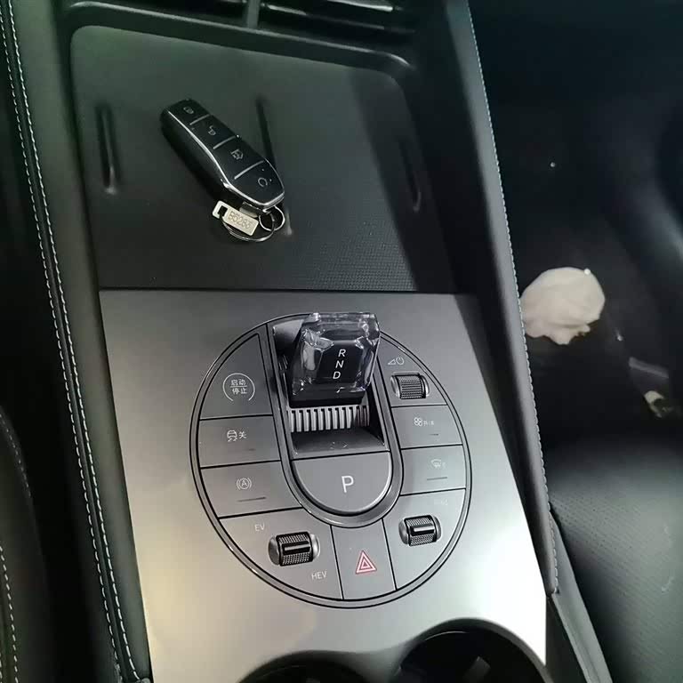 Haibao 06 New Energy 2024 DM-i 80KM Premium Edition Haibao 06 New Energy 2024 DM-i 80KM Premium Edition