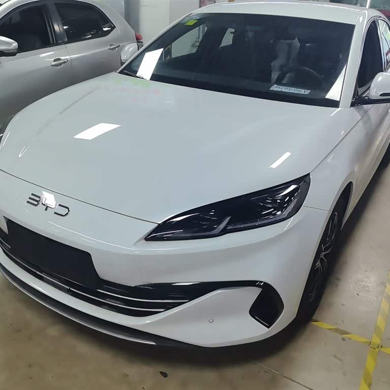 Haibao 06 New Energy 2024 DM-i 80KM Premium Edition Haibao 06 New Energy 2024 DM-i 80KM Premium Edition