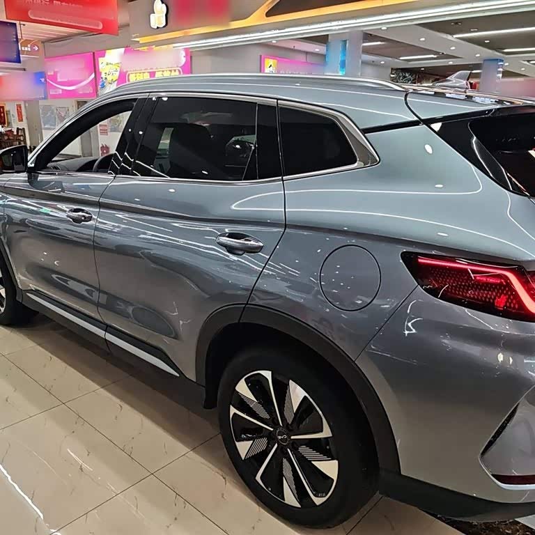 Song PLUS New Energy 2025 DM-i 112KM Premium Edition Song PLUS New Energy 2025 DM-i 112KM Premium Edition