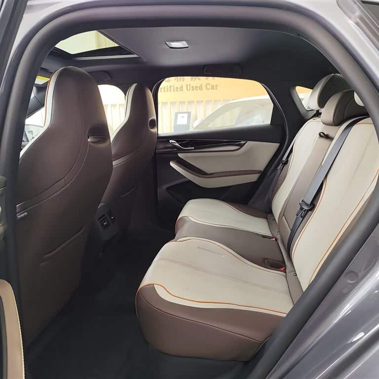 Qin PLUS 2024 Honor Edition DM-i 120KM Beyond Edition Qin PLUS 2024 Honor Edition DM-i 120KM Beyond Edition