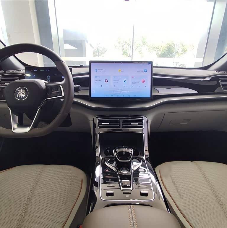 Qin PLUS 2024 Honor Edition DM-i 120KM Beyond Edition Qin PLUS 2024 Honor Edition DM-i 120KM Beyond Edition
