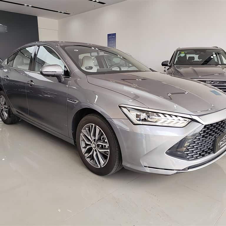 Qin PLUS 2024 Honor Edition DM-i 120KM Beyond Edition Qin PLUS 2024 Honor Edition DM-i 120KM Beyond Edition