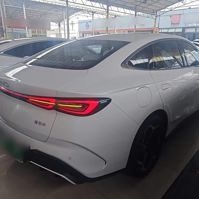 Haibao 06 New Energy 2024 DM-i 120KM Flagship Model Haibao 06 New Energy 2024 DM-i 120KM Flagship Model