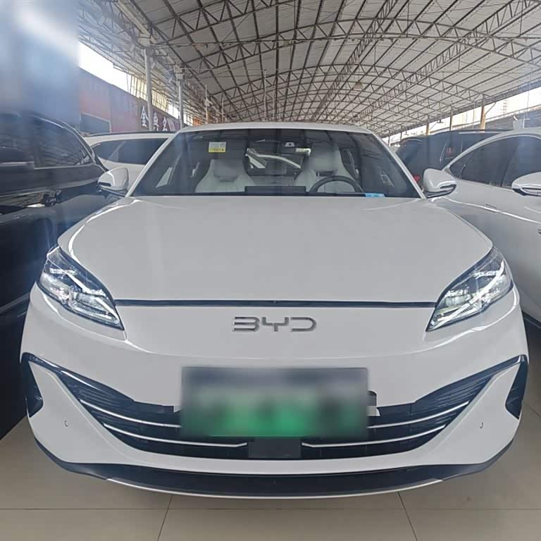 Haibao 06 New Energy 2024 DM-i 120KM Flagship Model Haibao 06 New Energy 2024 DM-i 120KM Flagship Model