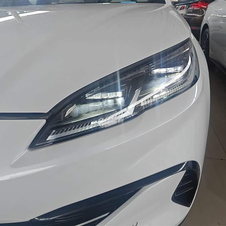 Haibao 06 New Energy 2024 DM-i 120KM Flagship Model Haibao 06 New Energy 2024 DM-i 120KM Flagship Model