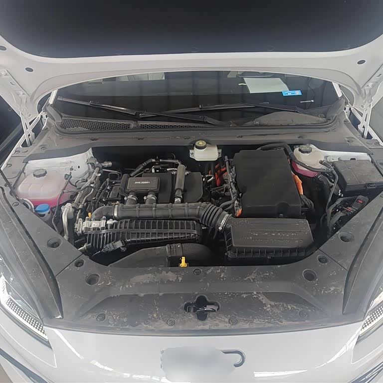 Haibao 06 New Energy 2024 DM-i 120KM Flagship Model Haibao 06 New Energy 2024 DM-i 120KM Flagship Model