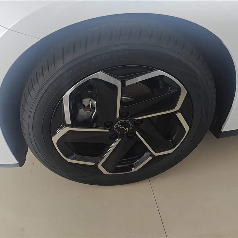 Haibao 06 New Energy 2024 DM-i 120KM Flagship Model Haibao 06 New Energy 2024 DM-i 120KM Flagship Model
