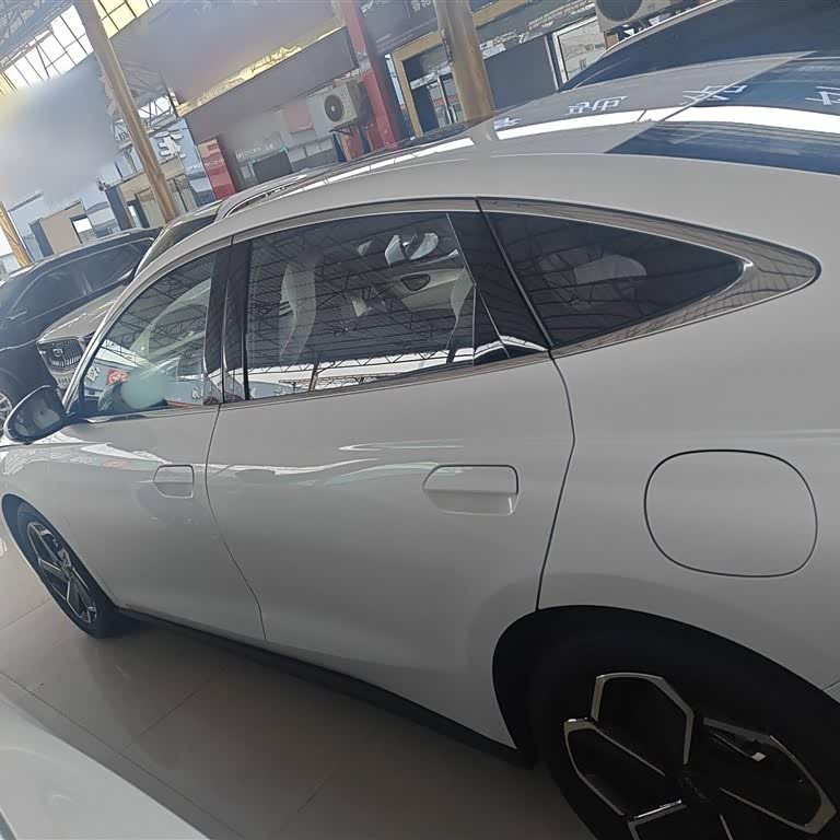 Haibao 06 New Energy 2024 DM-i 120KM Flagship Model Haibao 06 New Energy 2024 DM-i 120KM Flagship Model