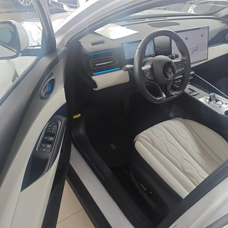 Haibao 06 New Energy 2024 DM-i 120KM Flagship Model Haibao 06 New Energy 2024 DM-i 120KM Flagship Model