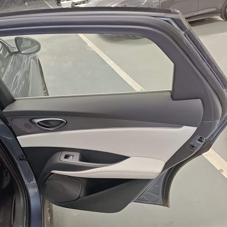 Haibao 06 New Energy 2024 DM-i 120KM Premium Edition Haibao 06 New Energy 2024 DM-i 120KM Premium Edition