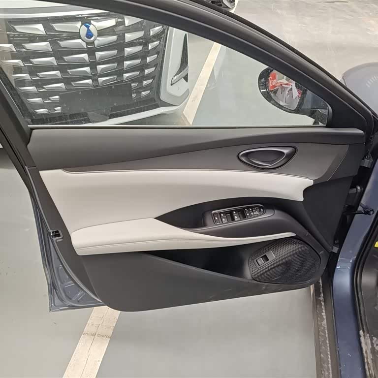 Haibao 06 New Energy 2024 DM-i 120KM Premium Edition Haibao 06 New Energy 2024 DM-i 120KM Premium Edition