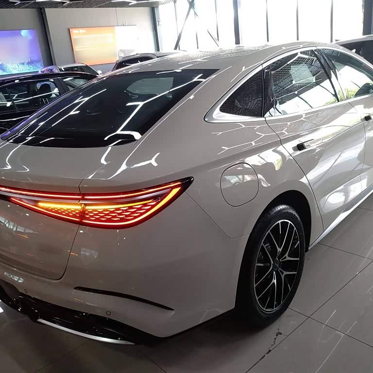 Seal 07 DM-i 2025 DM-i 1.5L 125km Elite Seal 07 DM-i 2025 DM-i 1.5L 125km Elite