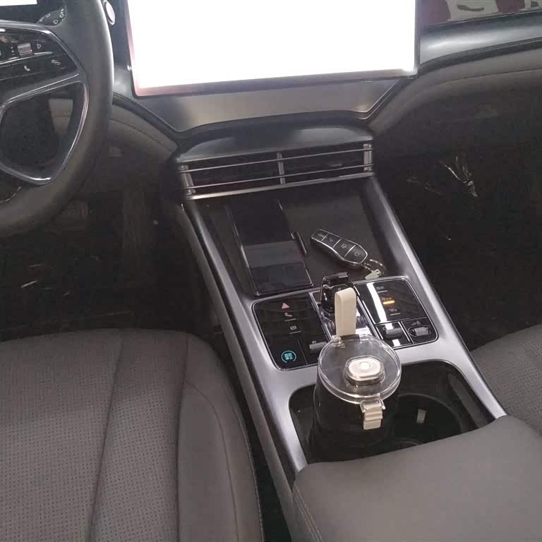 Seal 07 DM-i 2025 DM-i 1.5L 125km Elite Seal 07 DM-i 2025 DM-i 1.5L 125km Elite